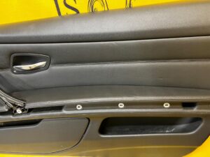 BOCZEK TAPICERKA DRZWI PRAWY PRZÓD BMW E92 M3