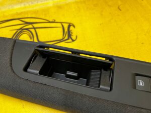 PODŁOKIETNIK PANEL PRZEŁĄCZNIK SZYBY DRZWI TYŁ LEWY VW TOUAREG 7P