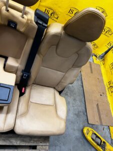 SIEDZISKO OPARCIE KANAPA FOTELE SKÓRA TYŁ 2 RZĄD ISOFIX VOLVO XC90 II 2018R