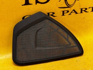 PRAWA MASKOWNICA GŁOŚNIKA BOCZKA DRZWI BMW F22 F21