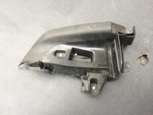 PROWADNICA PASA TYLNA LEWA 8K0857791A AUDI A4 B8