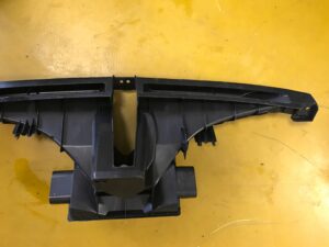 TUNEL KANAŁ POWIETRZA DESKI NISSAN LEAF I ZE0