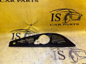 OSŁONA ZAŚLEPKA KRATKA DESKI KONSOLI AUDI A8 D4