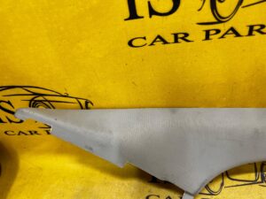 OSŁONA POSZYCIE SŁUPKA A PRZÓD PRAWE PRAWY PEUGEOT 5008 I 3008 I