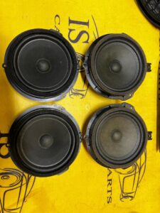 ZESTAW NAGŁOŚNIENIE GŁOŚNIKI BANG OLUFSEN FORD KUGA MK3