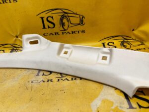 OSŁONA POSZYCIE TAPICERKA SŁUPKA A PRAWA AUDI A8 D4