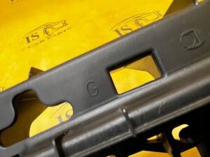 MOCOWANIE UCHWYT BOCZKA BAGAŻNIKA LEWE LEWY PEUGEOT 308 II T9 HB