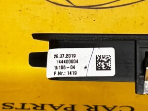 PRAWY PRZÓD PRZEŁĄCZNIK PANEL SZYB BMW F21 F22