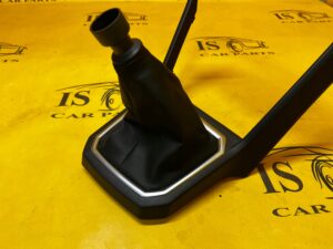 OSŁONA RAMKA RADIA DESKI KONSOLI MIESZEK WYBIERAKA DACIA JOGGER SANDERO III