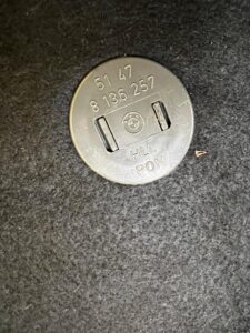 PODŁOGA WYKŁADZINA DYWAN BAGAŻNIKA BMW 7 E38