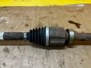 PÓŁOŚ PRZÓD PRZEDNIA PRAWY PRAWA RENAULT MEGANE IV 1.5 DCI