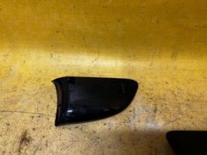 OSŁONA PLASTIK ZAŚLEPKA UCHWYTU DRZWI PRAWA LEXUS RX 450H III 3 AL10