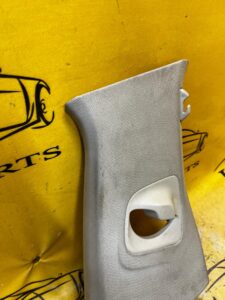 OSŁONA POSZYCIE SŁUPKA B PRAWA BMW 5 G30