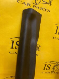 OSŁONA BRZEG DRZWI LEWY FORD MUSTANG MK6 VI S550