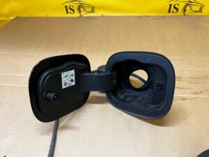 KLAPKA WLEWU PALIWA ZAMEK GNIAZDO FORD ESCAPE MK4 UM USA