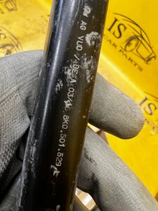 WAHACZ TYLNY TYŁ LEWY PRAWY AUDI A8 D4