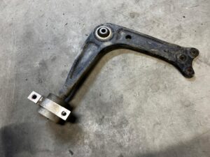 WAHACZ PRZÓD PRZEDNI LEWY PEUGEOT 508 I