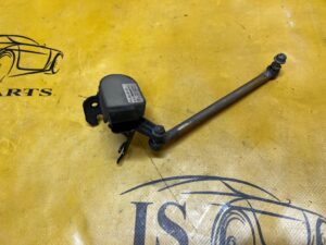 CZUJNIK POZIOMOWANIA ŚWIATEŁ TYŁ LEWY PORSCHE PANAMERA 970 I LIFT