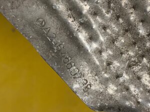 OSŁONA TERMICZNA INFNITI Q30 MERCEDES W246 B KLASA