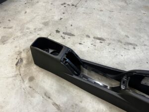 TUNEL ŚRODKOWY SCHOWEK UCHWYT NA KUBEK CUPHOLDER PEUGEOT 208 I A9 EU