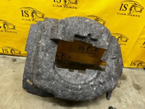 WNĘKA SCHOWEK KOŁA ZAPASOWEGO AUDI A8 D4 LONG LIFT