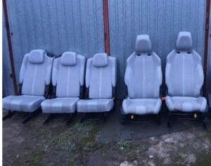 KOMPLET FOTELE FOTEL WNĘTRZE KANAPA PÓŁ-SKÓRA PEUGEOT 5008 II P87