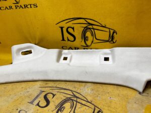 OSŁONA POSZYCIE TAPICERKA SŁUPKA A PRAWA ALCANTARA AUDI A8 D4