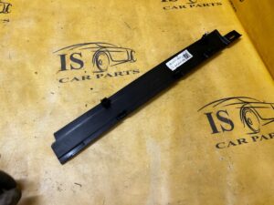 PLASTIK OSŁONA LISTWA DACHU LEWA FORD BRONCO 21-