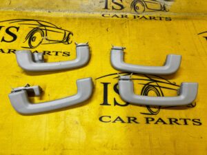 KOMPLET RĄCZKA RĄCZKI UCHWYTY PODSUFITKI RANGE ROVER VELAR L560