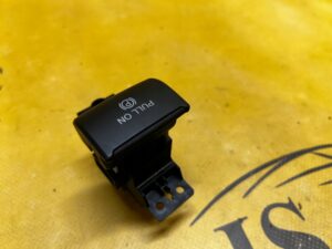 PRZEŁĄCZNIK PANEL HAMULCA RĘCZNEGO FORD BRONCO 21-