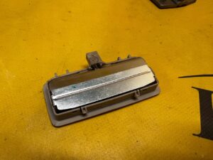 LAMPKA OŚWIETLENIE PODSUFITKI WNĘTRZA LUSTERKA BMW 5 F07 F10 F11 7 F01 F02