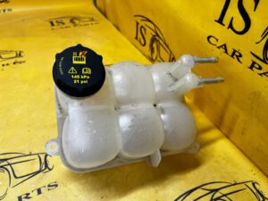 ZBIORNIK ZBIORNICZEK WYRÓWNAWCZY FORD EXPLORER MK6