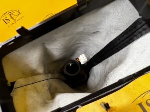 LEWAREK WYBIERAK ZMIANY BIEGÓW AUTOMAT FORD BRONCO 21-