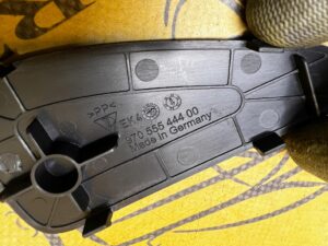 OSŁONA ZAŚLEPKA POSZYCIA SŁUPKA C TYŁ PRAWA PORSCHE PANAMERA 970 I LIFT