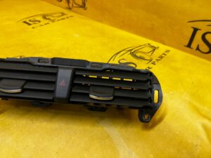 KRATKA ŚRODKOWA NAWIEWU DESKI ROZDZIELCZEJ FORD FUSION LIFT USA MONDEO MK5