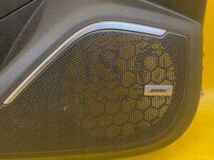 LEWY PRZÓD TAPICERKA DRZWI RENAULT MEGANE IV RS