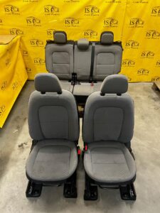 KOMPLET FOTELE KANAPA PRZÓD TYŁ AIRBAG ISOFIX FORD ESCAPE MK4 USA