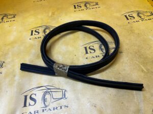 USZCZELKA PODSZYBIA MASKI POKRYWY SILNIKA MERCEDES GL X166