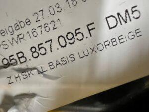 SCHOWEK PASAŻERA DESKI KONSOLI PRAWY PORSCHE MACAN 95B