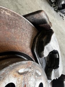 ZWROTNICA AMORTYZATOR MCPHERSON SPRĘŻYNA PRAWA SKODA SCALA 1.0 TSI