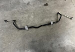 DRĄŻEK STABILIZATORA PRZÓD ŁĄCZNIKI PEUGEOT 2008 II 1.5 BLUE HDI