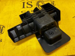 OSŁONA ZAŚLEPKA MOCOWANIE RANGE ROVER VELAR L560