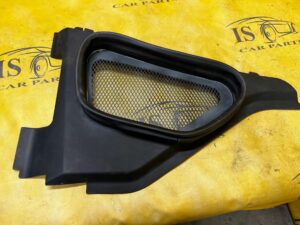 PODSZYBIE OSŁONA KRATKA PODSZYBIA PRAWE PRAWA MERCEDES GLS X166