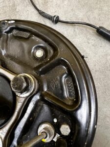 PIASTA BĘBEN ŁOŻYSKO ZAWIESZENIE TYŁ TYLNA PRAWY DACIA SANDERO III STEPWAY