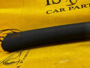 POSZYCIE OSŁONA OBUDOWA SŁUPKA PRZÓD A LEWY MERCEDES CLS W218