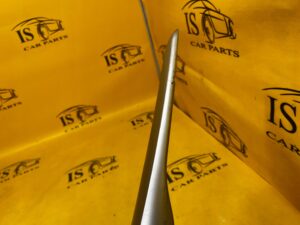 LISTWA UCHWYT UCHWYTU KONSOLI ŚRODKOWEJ PRAWA PRAWY RENAULT KADJAR EU