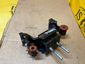 ŁAPA MOCOWANIE PODUSZKA SKRZYNI BIEGÓW FORD BRONCO 2.7 V6 ECOBOOST 21-