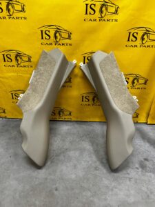 POSZYCIE SŁUPKA PRAWY TYŁ RANGE ROVER VOGUE L405