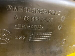 NADKOLE TYŁ LEWY LEWE MERCEDES GL X166