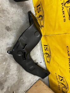 KANAŁ PRZEWÓD POWIETRZA PRAWY BMW 5 G30